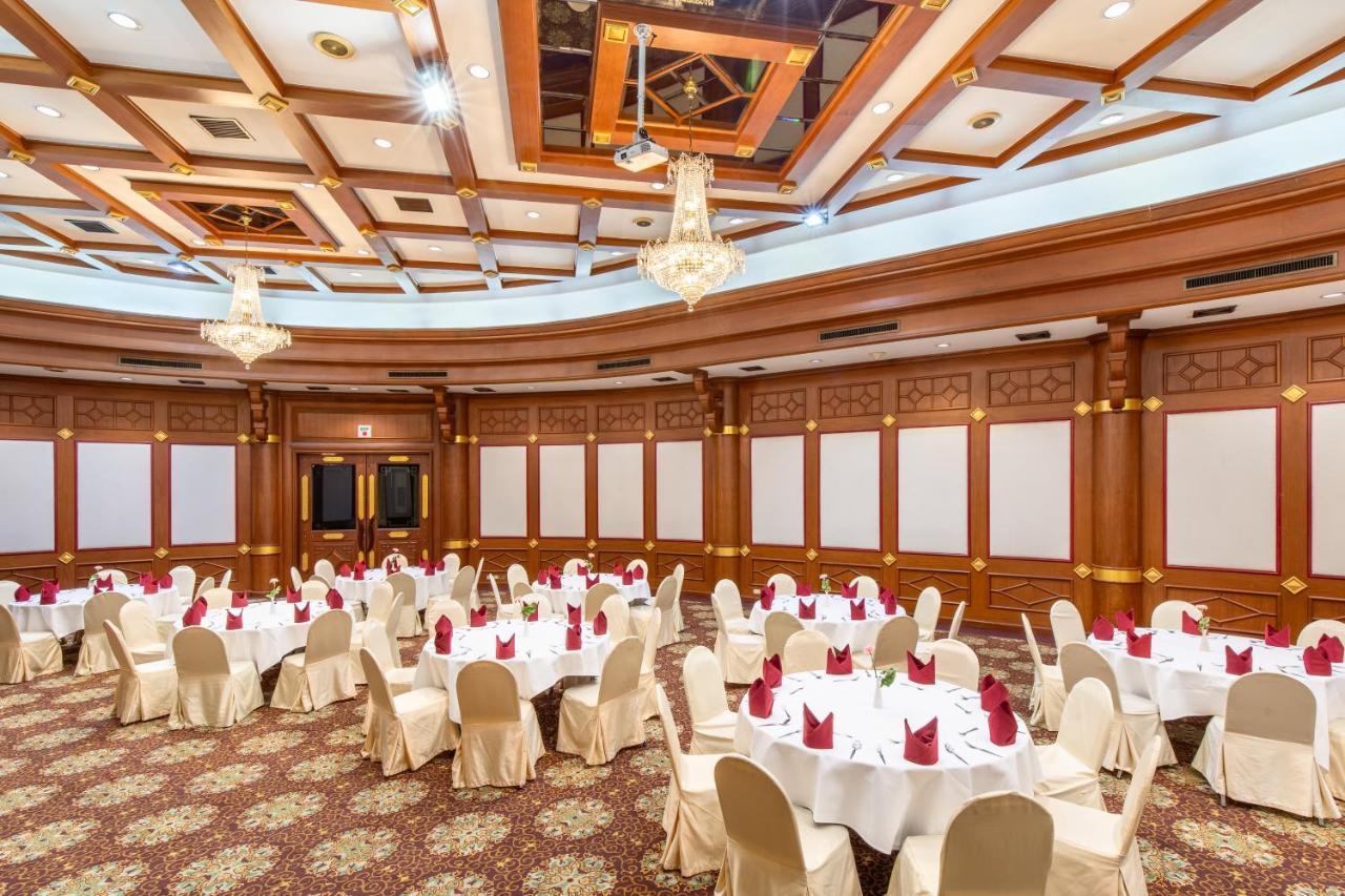 Town In Town Hotel Μπανγκόκ Εξωτερικό φωτογραφία